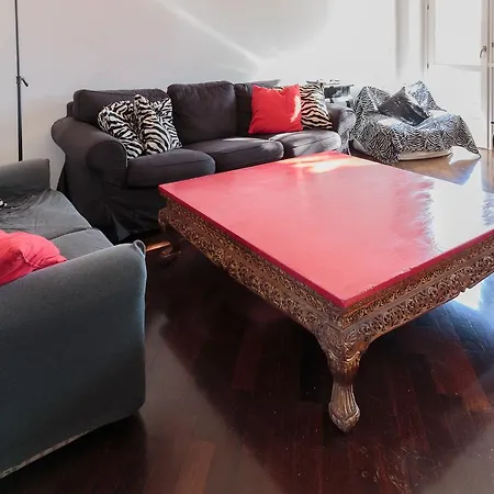 4bros Cozy 26 * روما